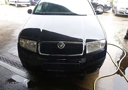Skoda Fabia 1.4 Sedan Classic