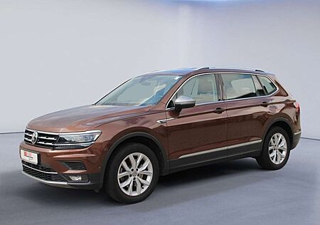 VW Tiguan Allspace Volkswagen Highline 4Motion/LED/AHK/Spur.