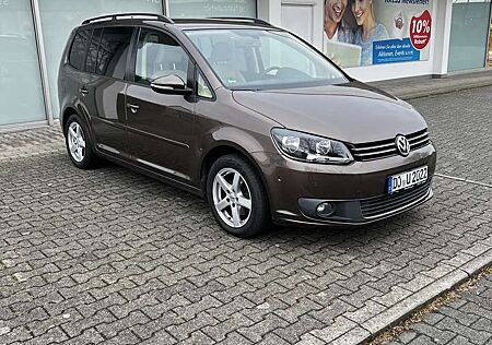 VW Touran Volkswagen 1.4 TSI DSG Trendline