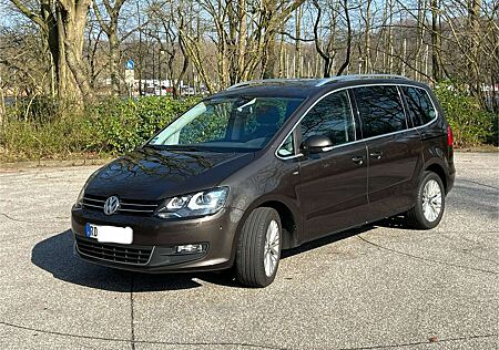 VW Sharan Volkswagen 2.0 TDI DSG BlueMotion Technology Highline