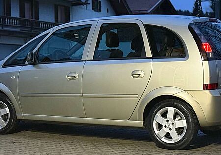 Opel Meriva 1.6 16V Easytronic Edition