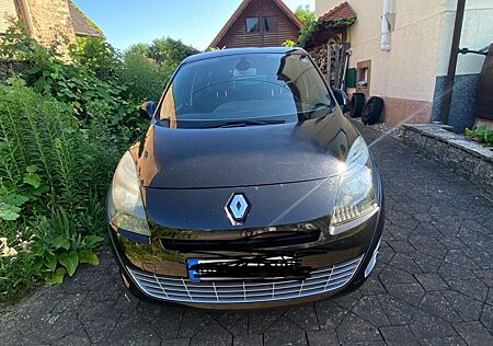 Renault Grand Scenic dCi 110 FAP Dynamique