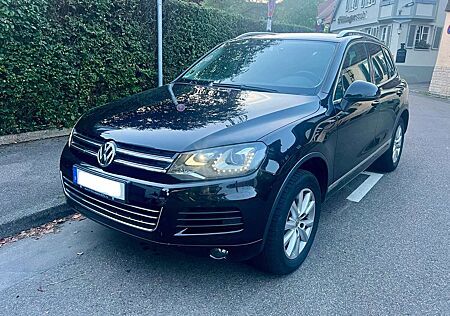 VW Touareg Volkswagen 3.0 V6 TDI Leder, Xenon, AHK, Standhzg.