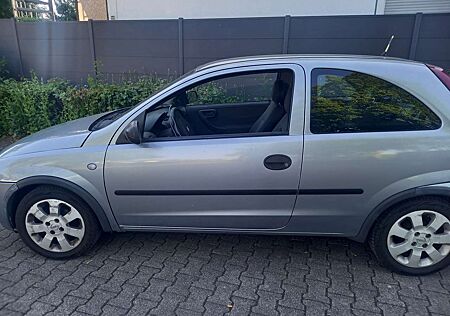Opel Corsa 1.2 16V Sport