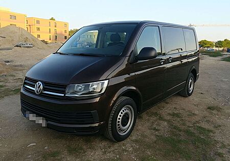 VW T6 Multivan Volkswagen Multivan Comfortline