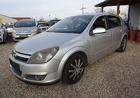 Opel Astra 1.6 Twinport Elegance
