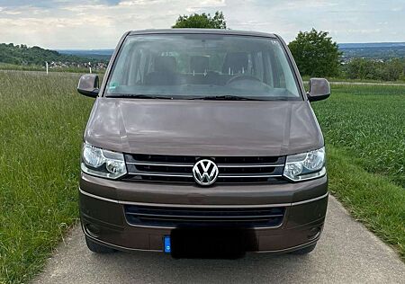 VW T5 Caravelle Volkswagen Transporter T5 TDI (BiTDI) Kurz DSG Comfortline