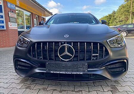 Mercedes-Benz E 63 AMG E 63 S AMG Final Edition V8 Biturbo 1 of 999