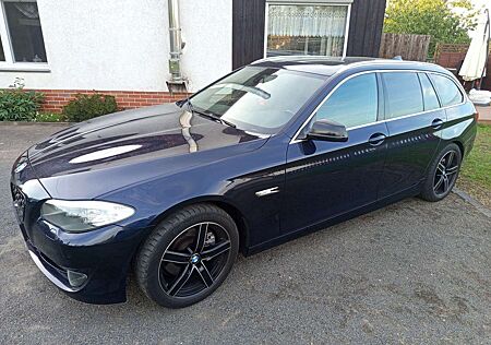 BMW 520d 520 Touring Aut.