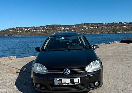 VW Golf Volkswagen 1.9 TDI 105 Confortline DSG