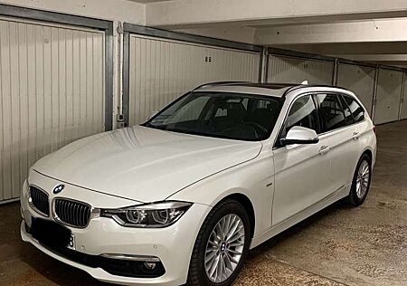 BMW 320d 320 Touring Aut. Luxury Line