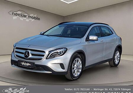 Mercedes-Benz GLA 200 GLA200d 4x4 Exclusive Xenon ACC PANO NAVI Leder