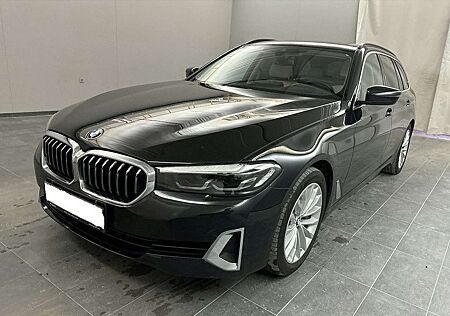 BMW 530 dA Touring Luxury Line AHK HUD Komfortsitz