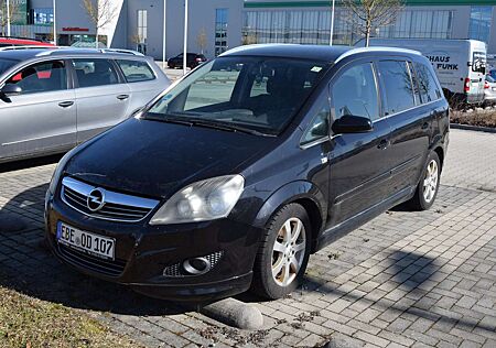 Opel Zafira Sport