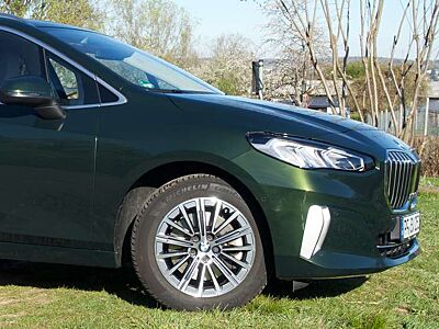 BMW 223 2er Active Tourer 223i xDrive Active Tourer Aut. Luxury Line