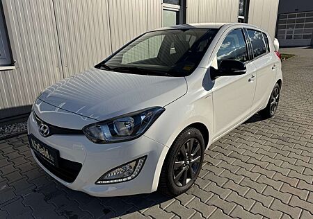 Hyundai i20 FIFA World Cup Edition 1.2 Klima, Tempomat, PDC