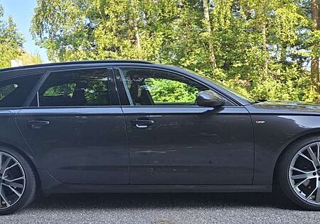 Audi A6 Avant 3.0 TDI DPF quattro S tronic sport selection