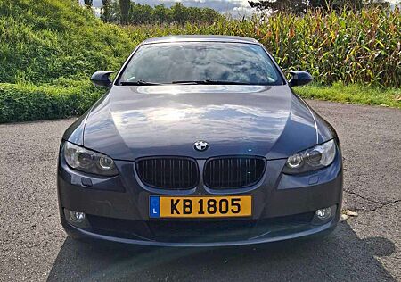 BMW 320i 320 Coupe