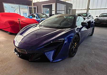 McLaren Artura Spider
