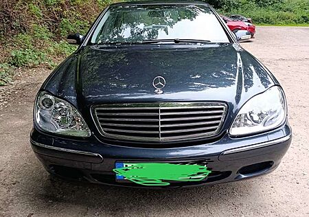 Mercedes-Benz S 320