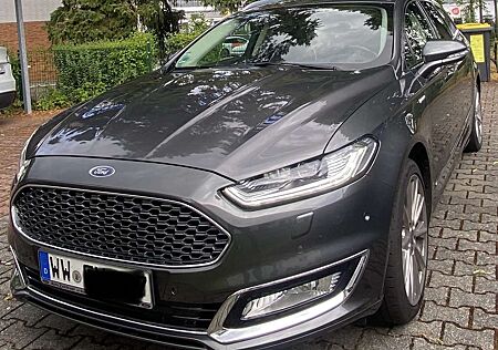 Ford Mondeo Vignale Turnier