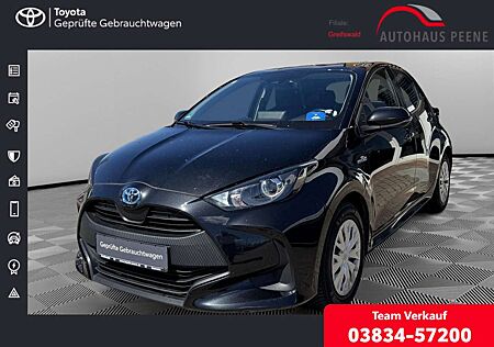 Toyota Yaris 1.5 Hybrid Business Edition NAVI ACC