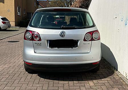 VW Golf Plus Volkswagen 1.6 FSI Goal