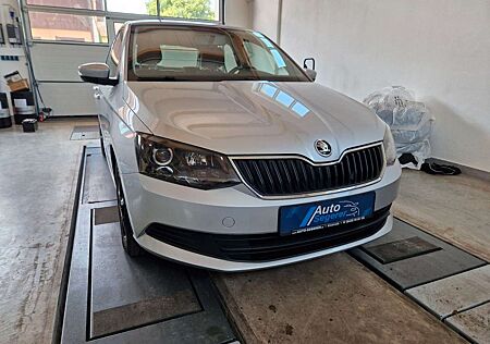 Skoda Fabia Ambition*Sitzh*Klima*8-fach*Top!