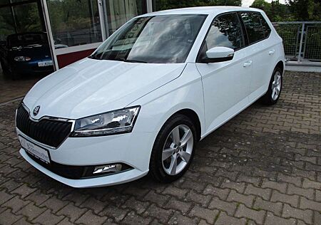 Skoda Fabia Cool Plus+Freisprech+Sitzheizung+wenig km