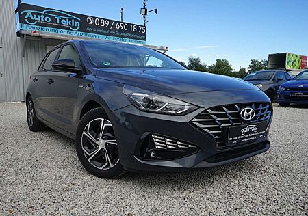 Hyundai i30 1.5 T-GDI Mild-Hybrid Intro Edit. |Kamera|