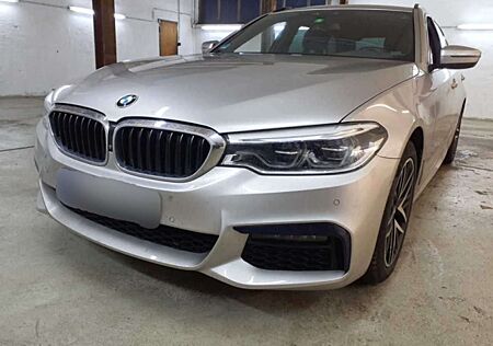 BMW 520 d M-Sport Pano. Ambiente-Licht Navi 360°Cam