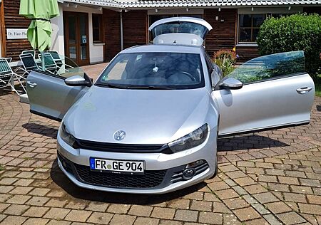 VW Scirocco Volkswagen 2.0 TDI DSG