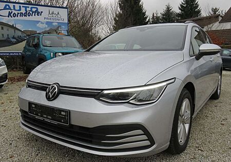 VW Golf Volkswagen VIII Variant 1.0 eTSI DSG Life