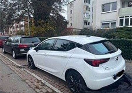 Opel Astra 1.2 Turbo Start/Stop Design