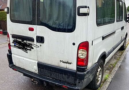 Renault Master 2.5 dCi L1H1 Minibus Quickshift