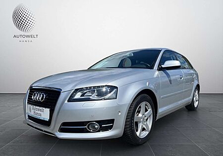 Audi A3 Sportback 1.2 TFSI Attraction/AUTOMATIK/XENON