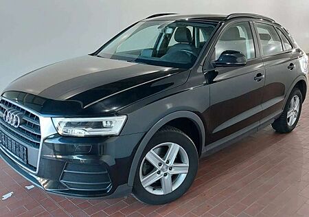 Audi Q3 2.0 TDI quattro S-Tronic /NAVI / Tempomat/ E6