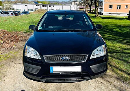 Ford Focus 1.6 Ti-VCT Trend