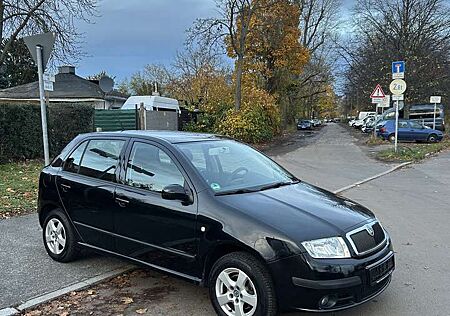 Skoda Fabia 1.4 Automatik 3. Hand Scheckheft Klima