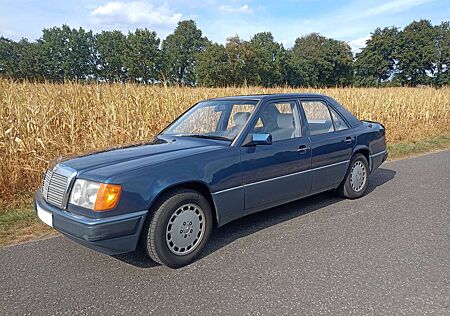 Mercedes-Benz E 260 260 E 4Matic