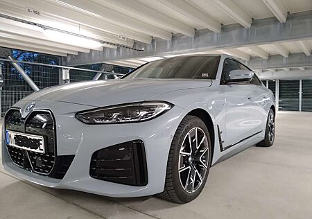 BMW i4 eDrive35 Gran Coupe M Sport, El. Sitze, Head Up