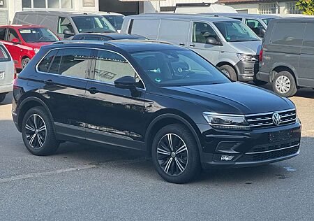 VW Tiguan Volkswagen Highline|4Motion|STANDH|ACC|1.HAND|PANO|