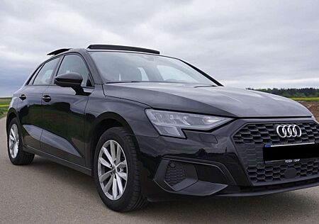 Audi A3 35 TFSI Sportback advanced