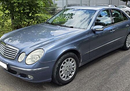 Mercedes-Benz E 240 (211.061)