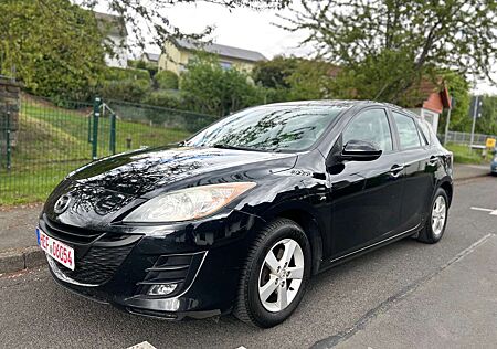 Mazda 3 Exclusive-Line