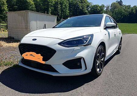 Ford Focus Turnier 2.0 EcoBlue Start-Stopp-System Aut. ST-LIN