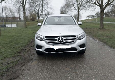 Mercedes-Benz GLC 250 d 4Matic 9G-TRONIC