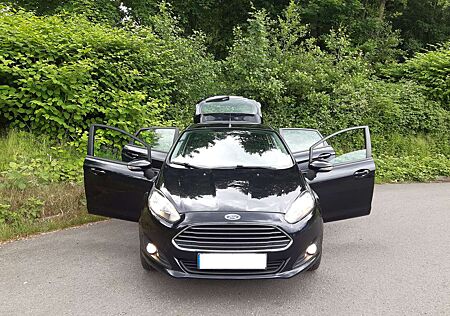 Ford Fiesta 1.4 TITANIUM AB WERK LPG & BENZIN 1.HAND