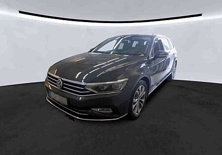 VW Passat Variant Volkswagen Passat 2.0 TDI DSG 4M Variant*STANDH*PANO*R-CAM*