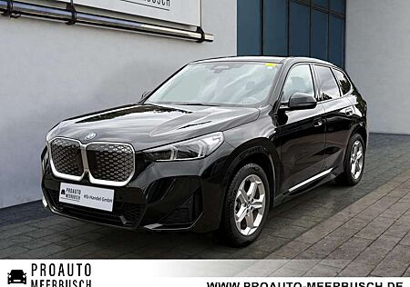 BMW iX1 30 xDrive M Sport AHK/ACC/ADAPTLED/HEADP/MMRY